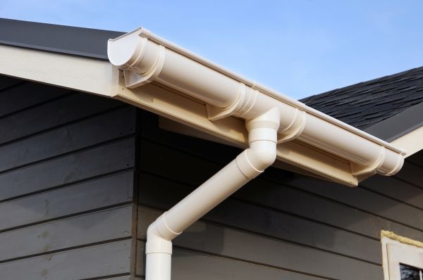 Cost of Roof Gutter Replacement in Cedar Rapids