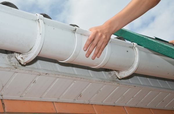 Gutter Reattachment in Cedar Rapids