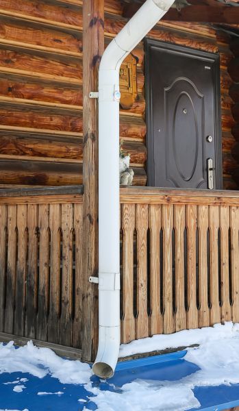 Cost of Porch Downspout Installation in Cedar Rapids