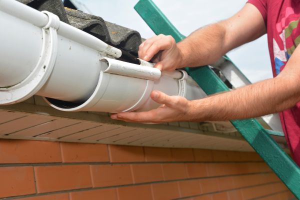 Cost of Large Gutter Repair in Cedar Rapids